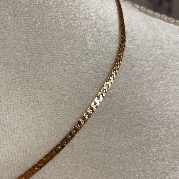 Goddess necklace ✨ - Picture 2 of 2